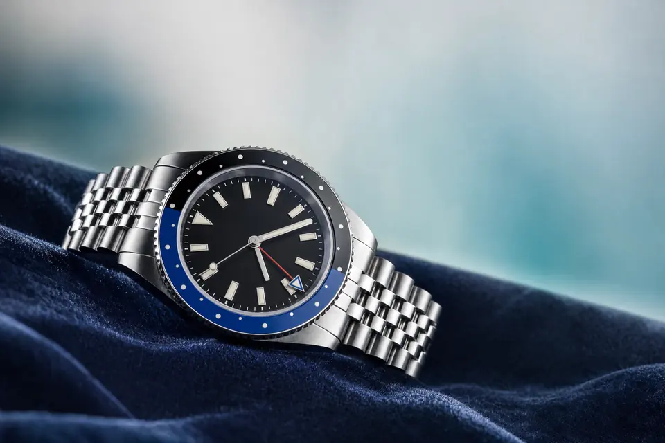 Illustrative photo of a watch in the GMT-Master II style